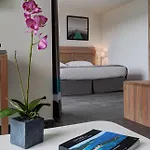 Carre Noir Hotel 4*