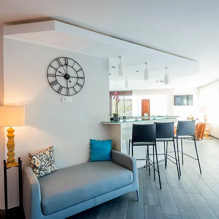 Carre Noir Porto-Vecchio (Corsica)